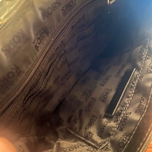 Michael Kors black Patent Leather Beverly Clutch Bag - Picture 7 of 7